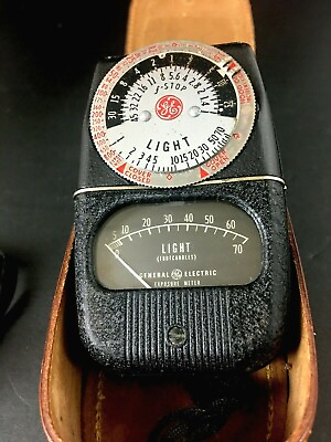 #ad Vintage GE General Electric Type DW 68 Light Exposure Meter Original case strap