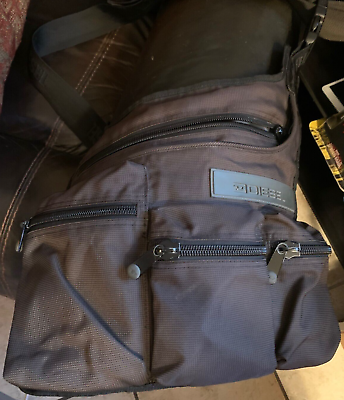 #ad Diesel Messenger Crossbody Bag Adjustable Strap Gray Black 3 Outer Pockets