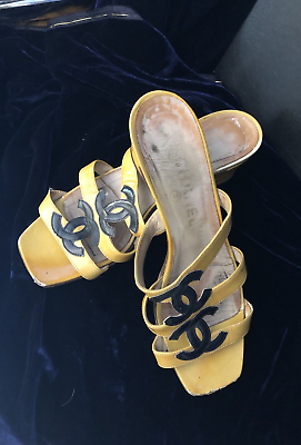 #ad Chanel Vintage Block Heel Slide Sandals 37 7 Stunning