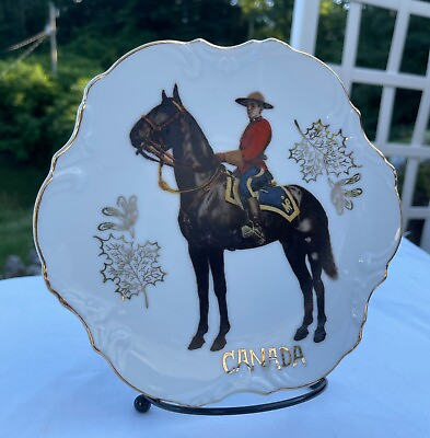 #ad VTG RCMP Souvenir of Canada Plate Canadian Mountie Police Horseback Gold Trim