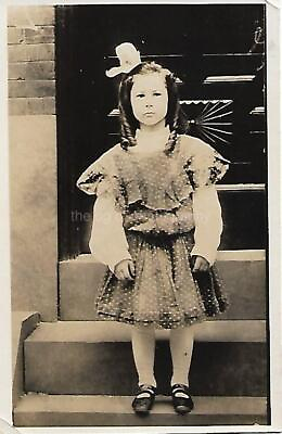 #ad YOUNG GIRL Vintage SMALL FOUND FAMILY PHOTO BlackWhite ORIGINAL 311 58 C
