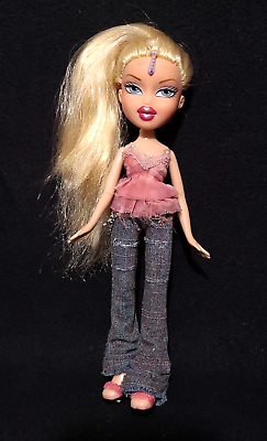 #ad 2001 MGA Bratz Genie Magic Cloe Doll