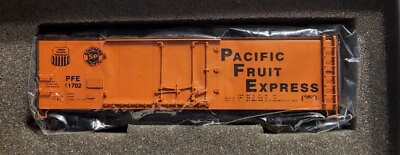 #ad Challenger Imports HO Brass Ice Refrigerator Car Class R 40 28 PFE #11702