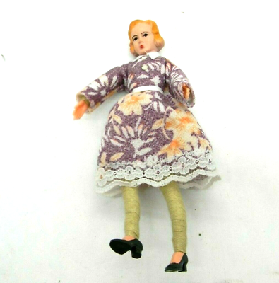 #ad Dollhouse Miniature Woman Mother Doll Posable Thread Wrap Leg 5.25” vintage