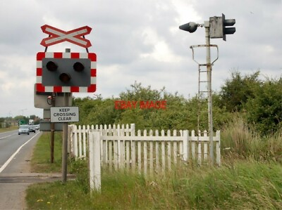 #ad PHOTO LEVEL CROSSING WISBECH BYPASS 2 THE LEVEL CROSSING WHERE THE A47 WISBEC